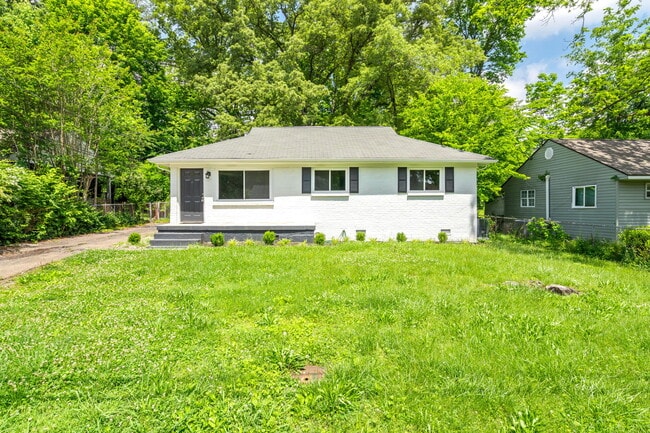 Primary Photo - 415 Taliwa Dr