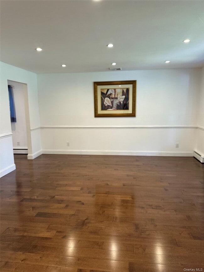 Building Photo - 280 Terry Rd