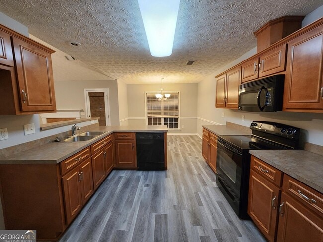 Building Photo - 9033 Scottsdale Ct