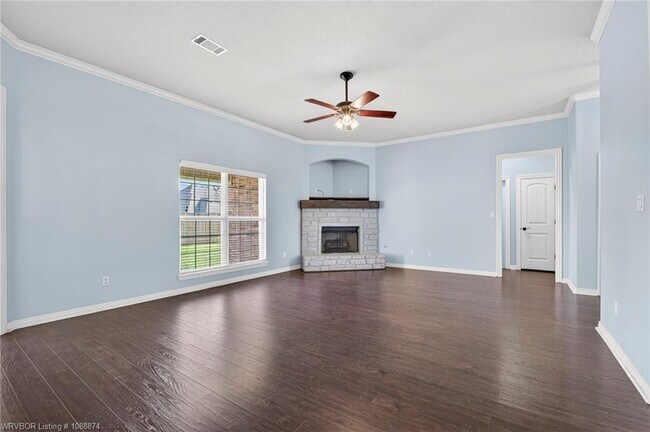 Building Photo - 3725 Colfax Way