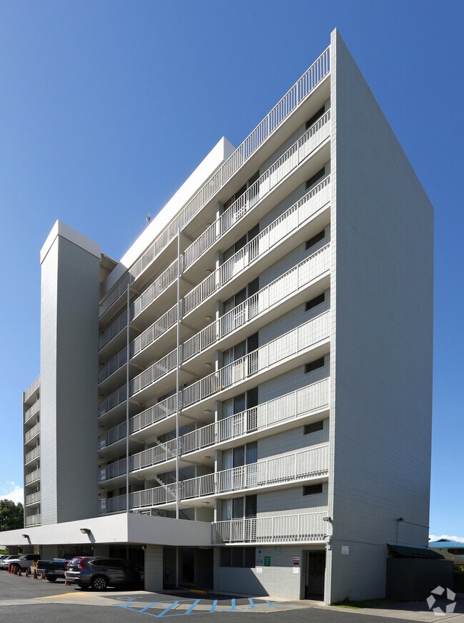 Building Photo - Pualani Manor