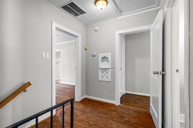 Building Photo - 6131 Reiger Ave