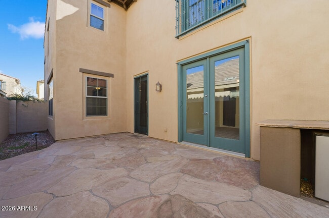 Building Photo - 15391 W Dreyfus St