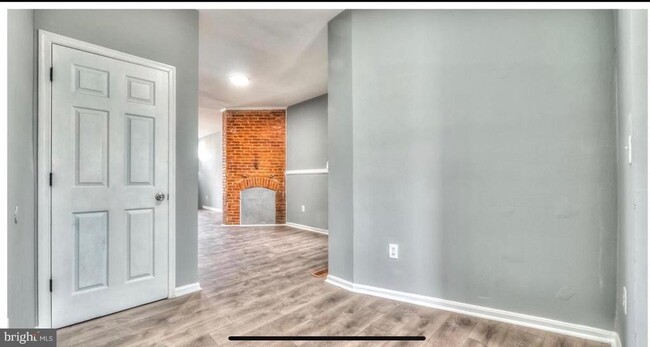 Building Photo - 1314 N Mount St