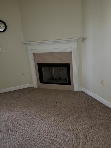 Building Photo - 18147 Bridle Club Dr