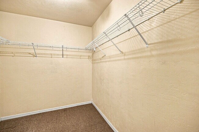 Building Photo - Peaceful 1.25-Acre Rental – Available September 1st!