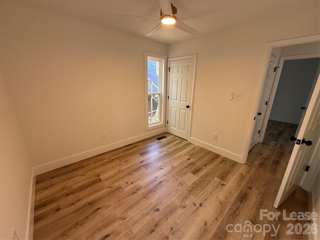 Building Photo - 1416 N Davidson St