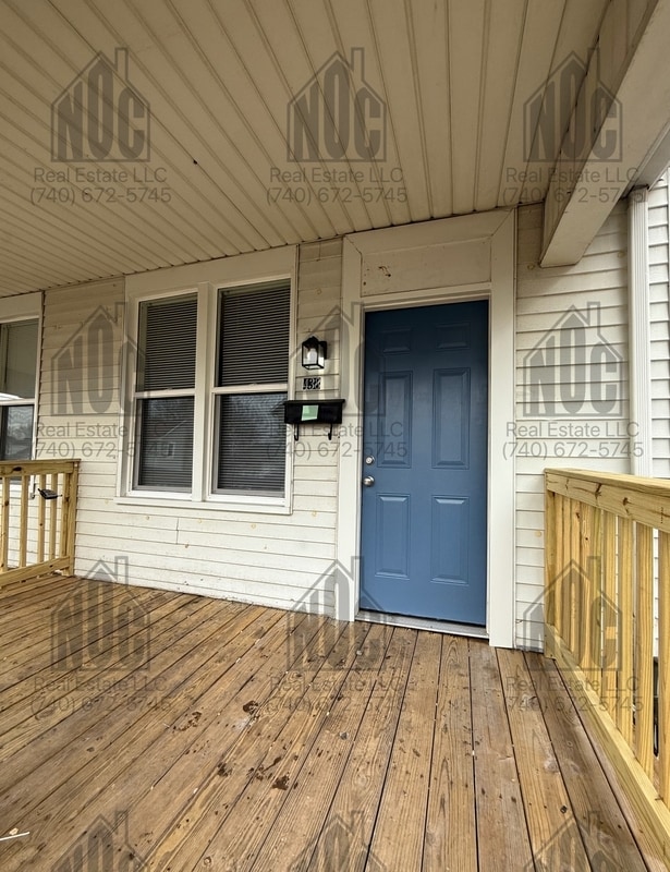 Building Photo - 440-440 Locust St