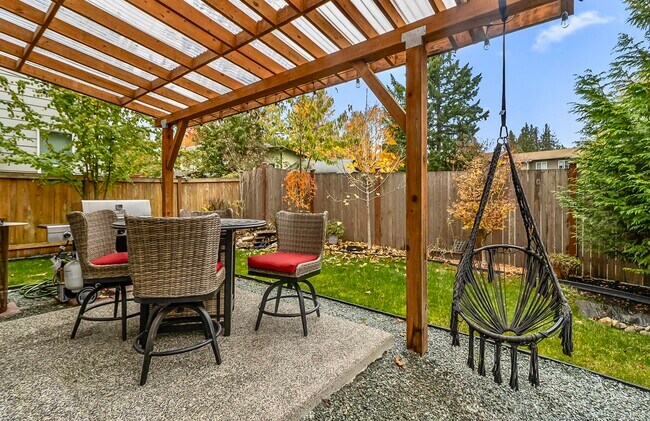 Primary Photo - 10213 6th Pl SE