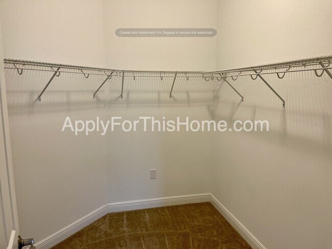 Building Photo - Single Family Dream Home in Gated Community