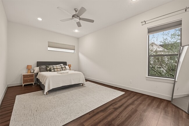 Building Photo - 1620 McDonald St