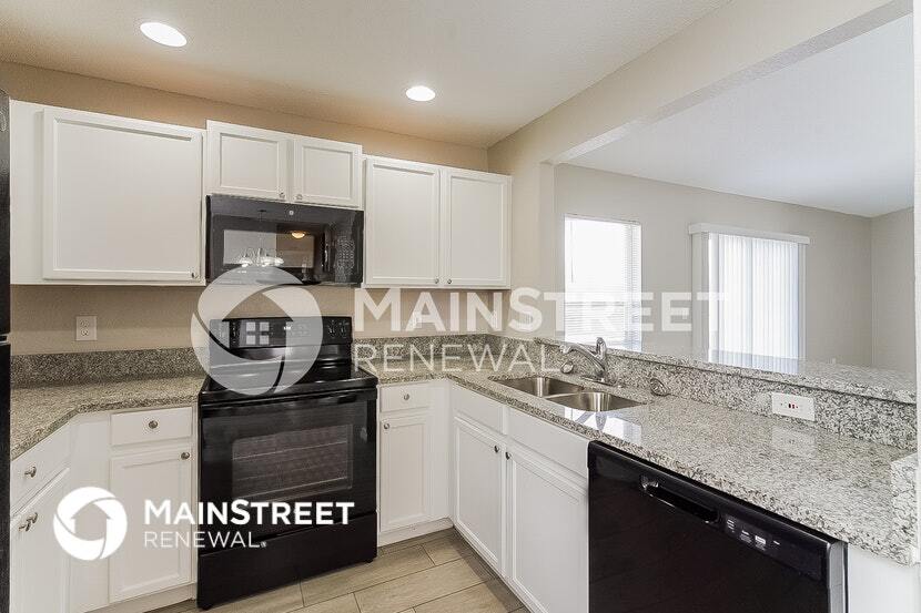 Building Photo - 730 Sierra Cir