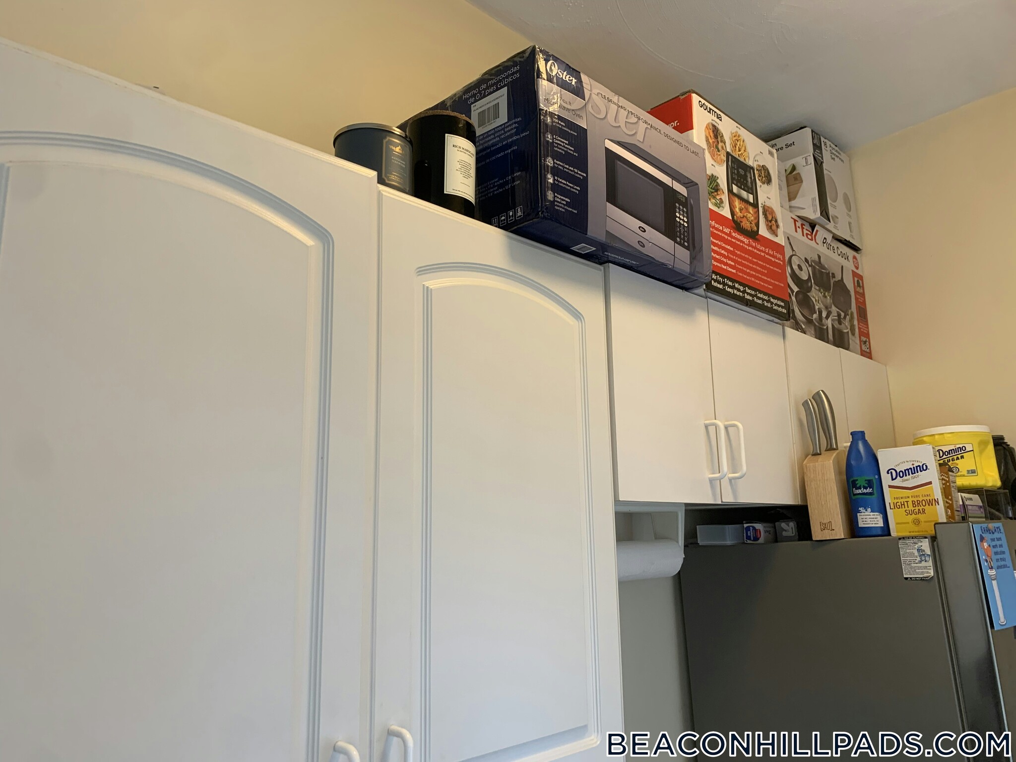 Building Photo - 108 Myrtle St