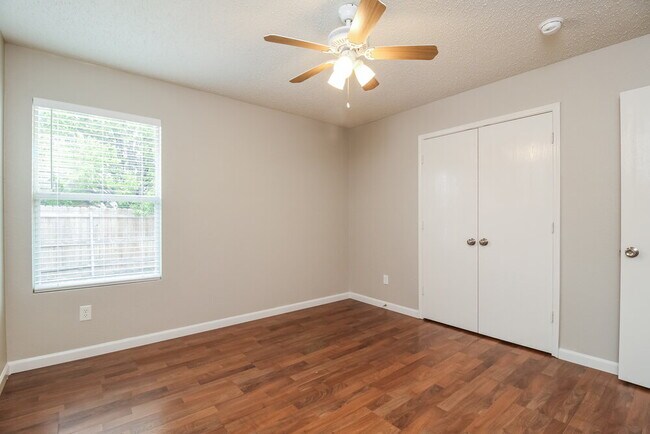 Building Photo - 5308 Emmeryville Ln