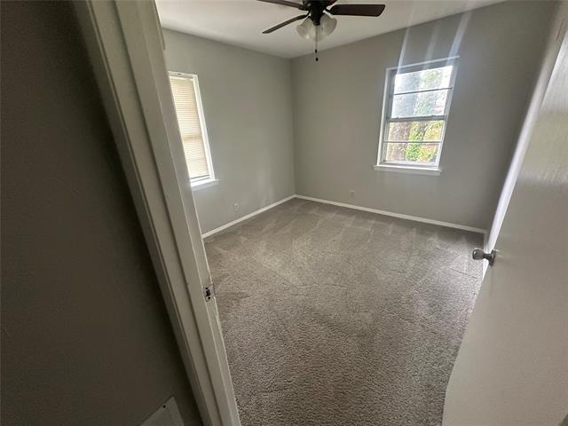 Building Photo - 3625 Sheridon Dr