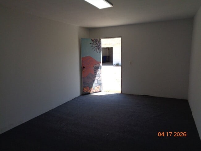 Building Photo - Cute and Clean One Story in Central Lancaster Offering 1328 sq. ft.