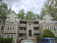 Building Photo - 6760 Willowbrook Dr