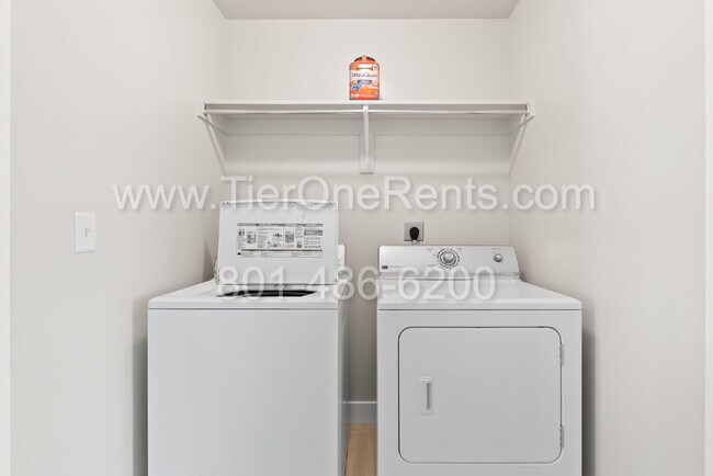 Building Photo - NO DEPOSIT option available for qualified ...