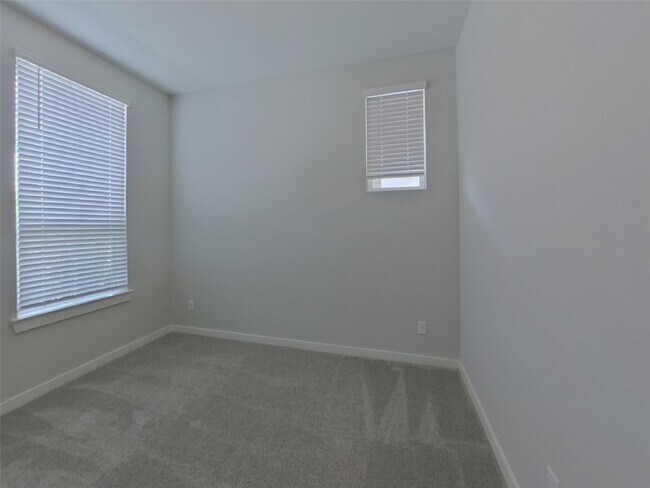 Building Photo - 2319 Cohorn Trl