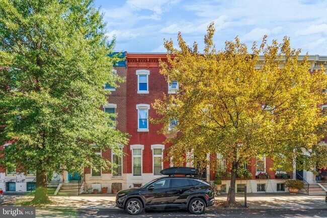 Building Photo - 711 Corinthian Ave