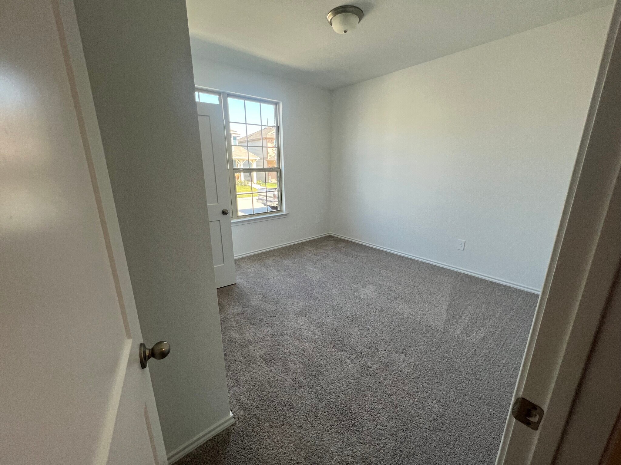 Building Photo - 2944 Brittlebush Dr