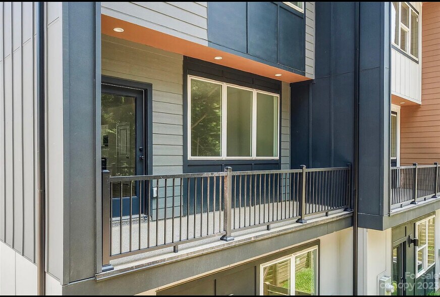Building Photo - 2015 Mincey St