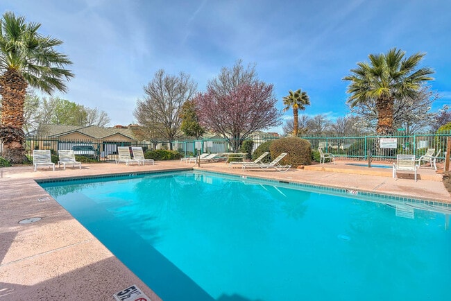 Primary Photo - Fully Furnished Home. All utilities includ...