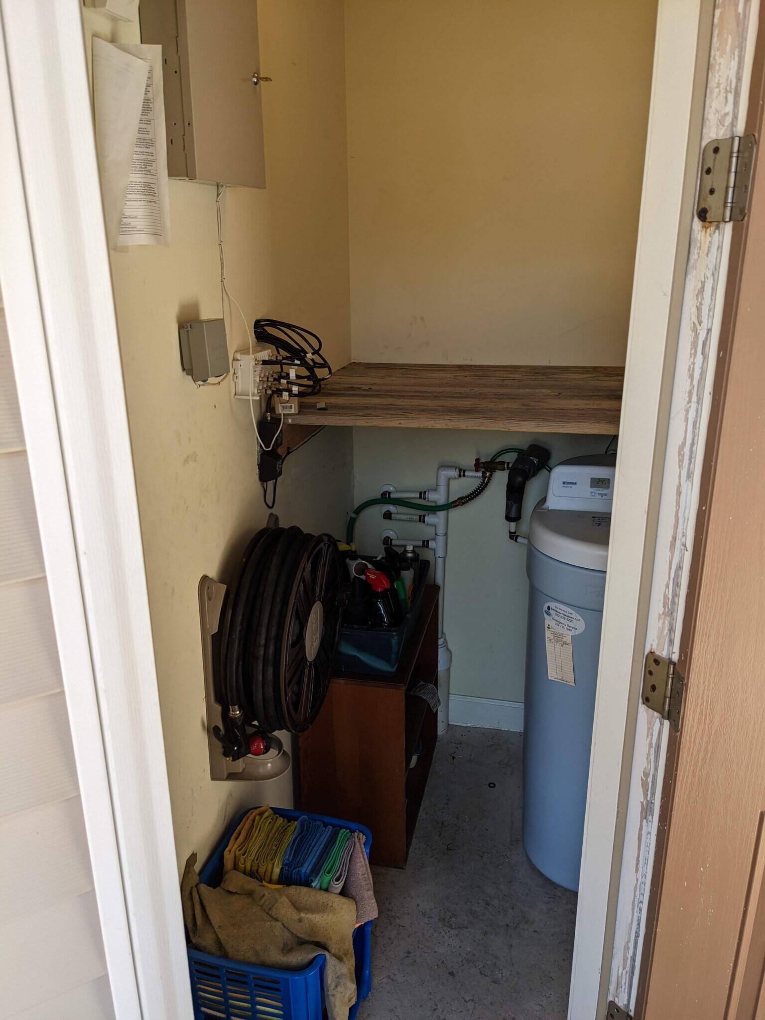 (2/3) The unit includes 3 outdoor, lockable storage closets. This closet is directly opposite 1st. - 424 Commerce Ave