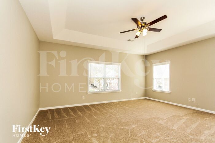Building Photo - 10622 Quarrier Dr