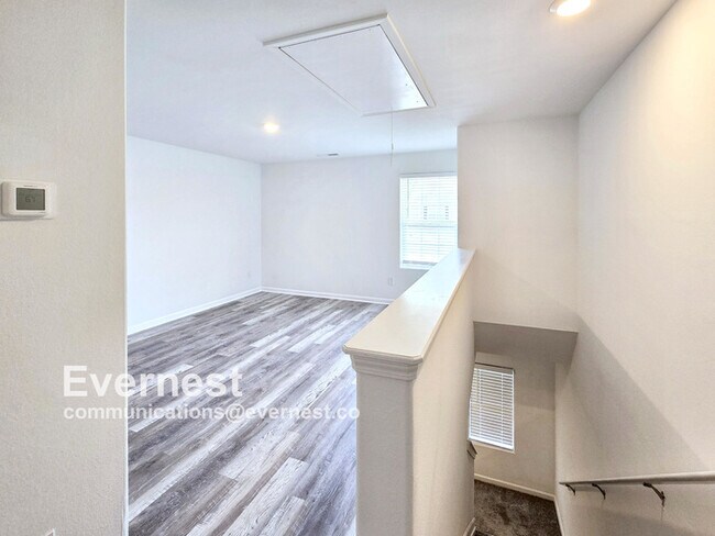 Building Photo - 4039 Meredith Woods Ln