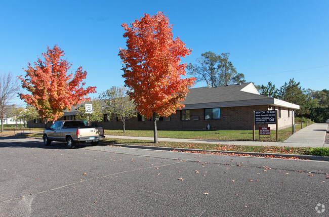 Primary Photo - Benton Place Apartments