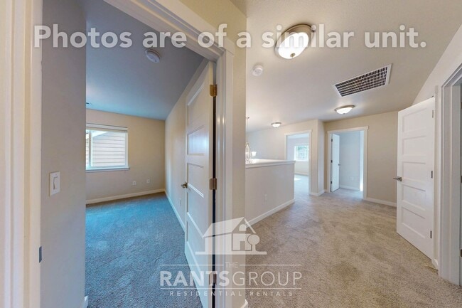 Building Photo - Built in 2023! Great Location!  Easy I5 Ac...