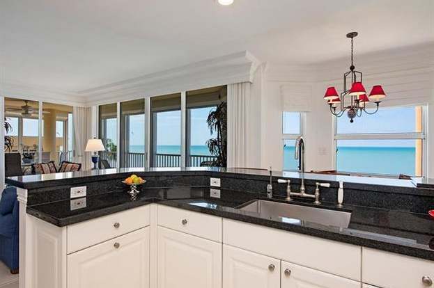 Building Photo - 9577 Gulf Shore Dr