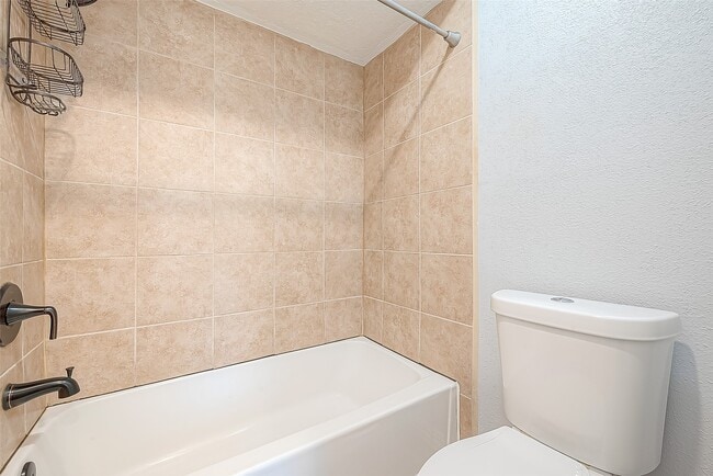 Building Photo - 13322 Pantano Dr