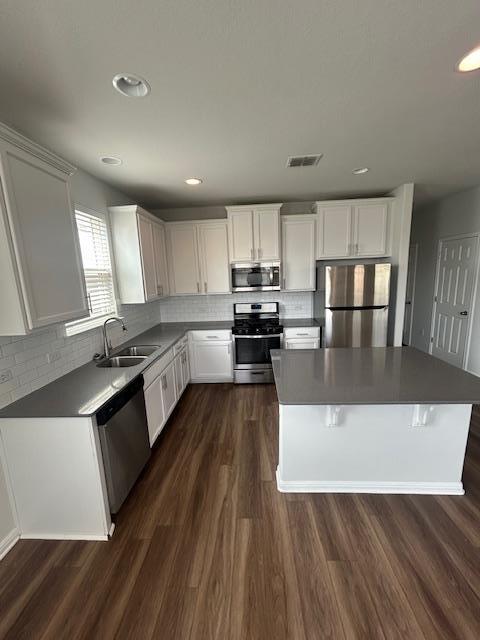 Building Photo - 343 Silver Glen Dr