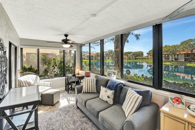 Building Photo - 10663 Ocean Palm Way
