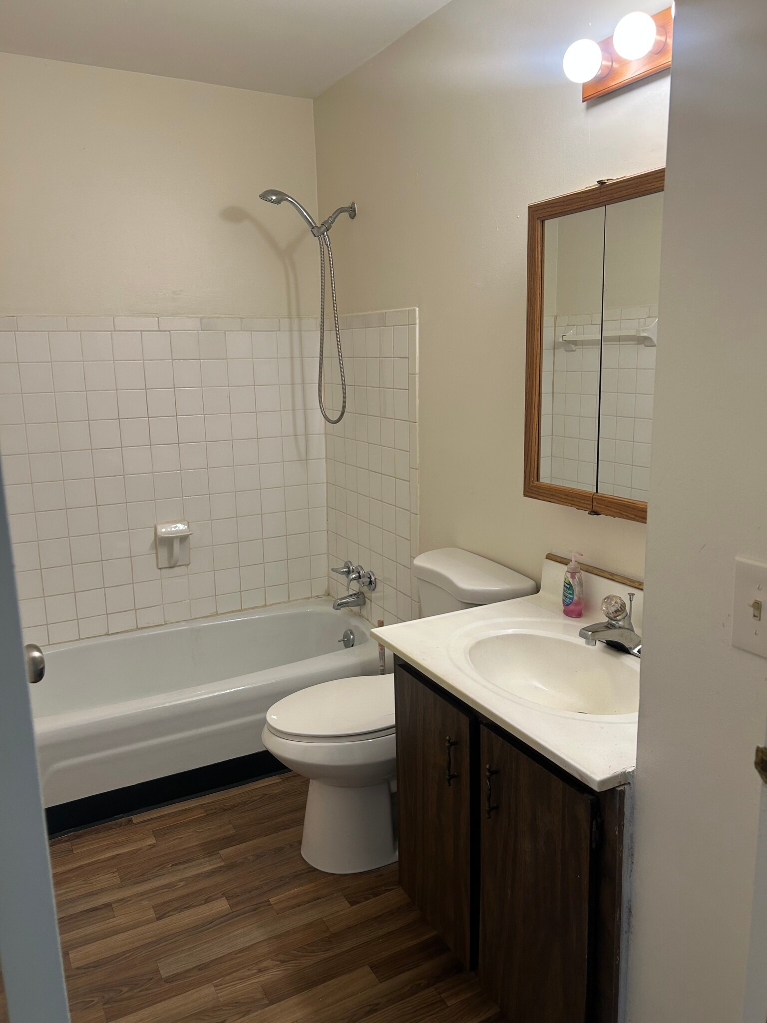 Building Photo - 4677 Tarryton Ct S