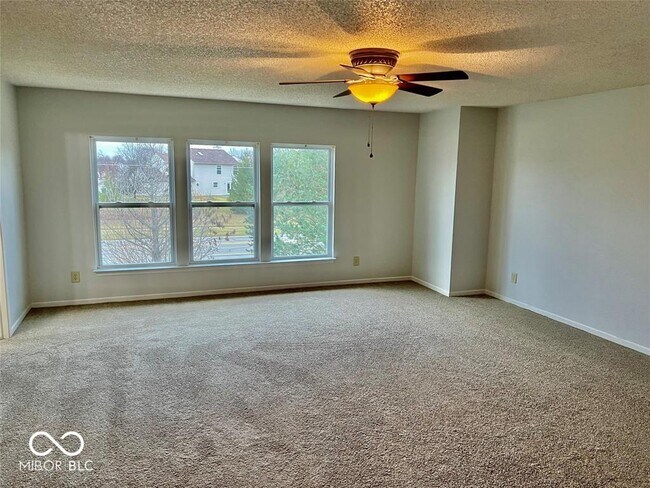 Building Photo - 5714 Doe Way