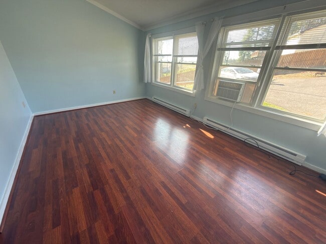 Building Photo - 7074 Hickman Cemetery Rd