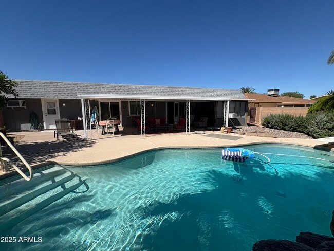 Building Photo - 16425 N Orchard Hills Dr