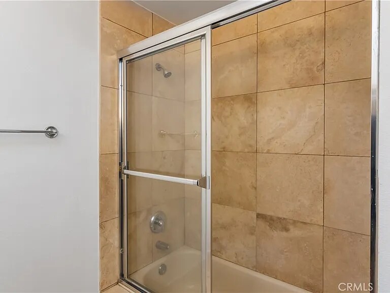 Building Photo - 20253 Keswick St