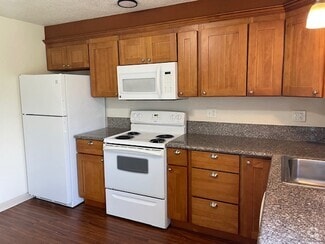 Building Photo - Village Park Apartments