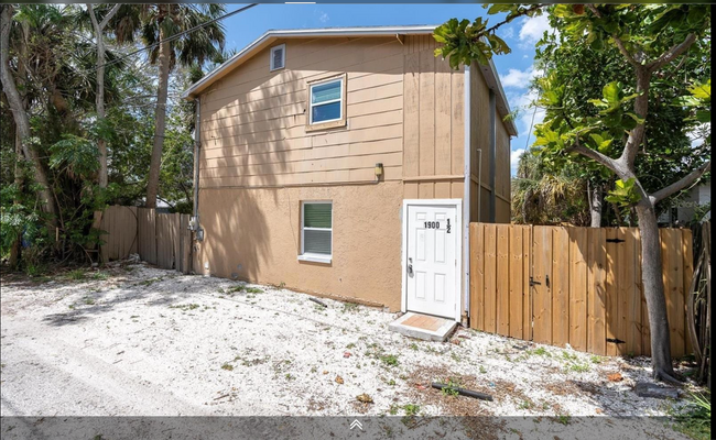 Building Photo - 1900 45th St S