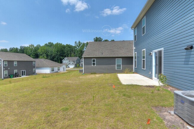 Building Photo - 5 BR/3 BTH Home in Selwyn Landing