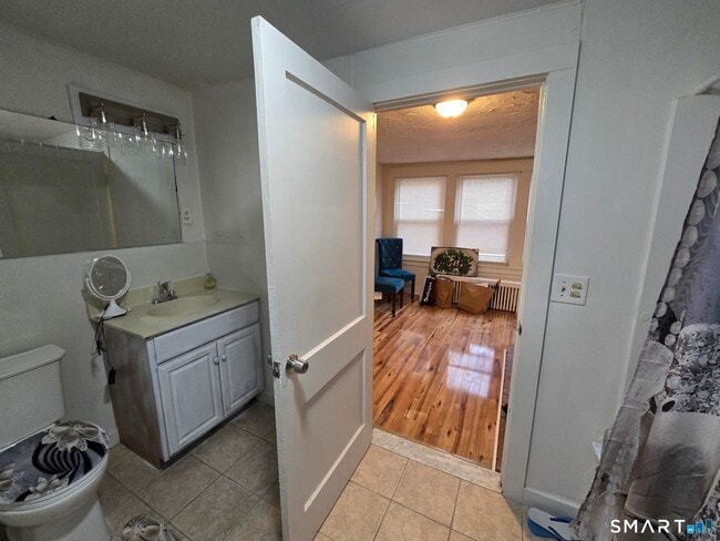 Building Photo - 157 Eastern Ave