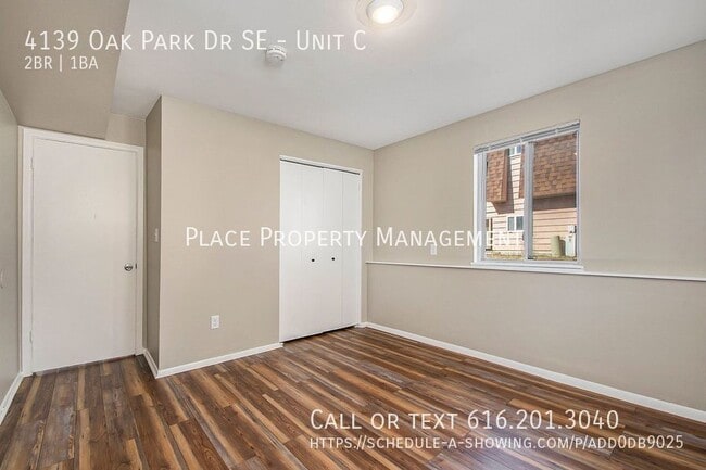 Building Photo - 4139 Oak Park Dr SE