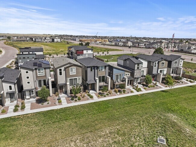 Building Photo - 2464 Jazzy Lady Ct