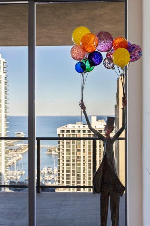 Building Photo - 275 1st Ave S