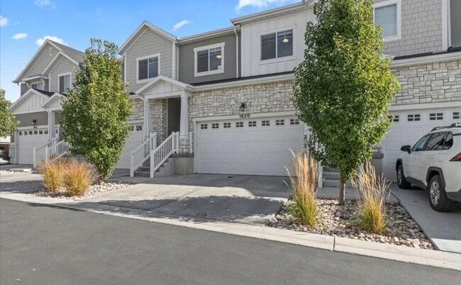 Building Photo - 1630 N 3740 W