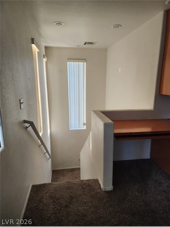 Building Photo - 11901 Fairfax Ridge St